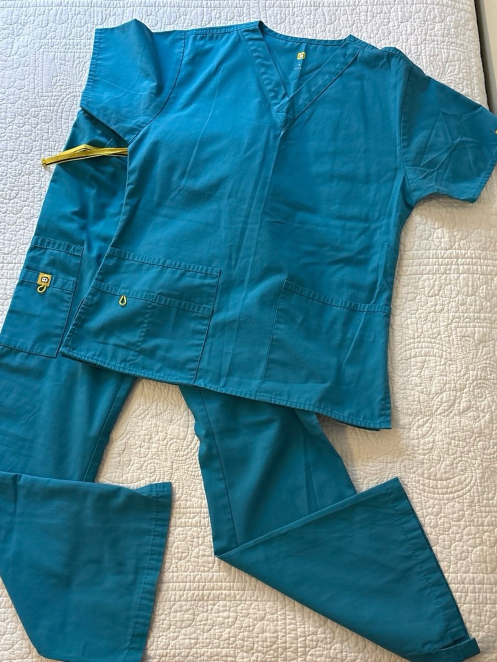 WonderWink Women's Teal Boot Cut Scrub Pants & V-Neck Top